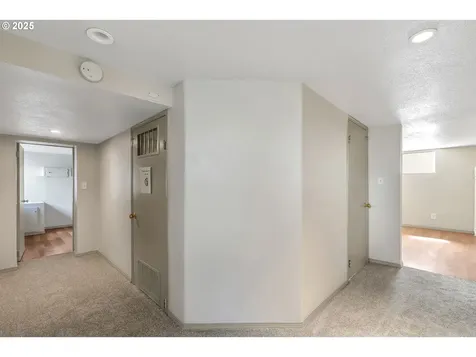 3535 SE 73rd Avenue Portland OR 97206