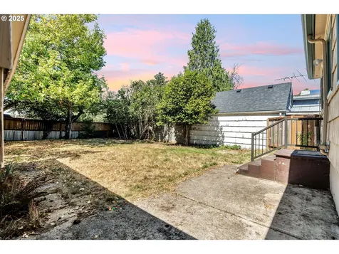 3535 SE 73rd Avenue Portland OR 97206