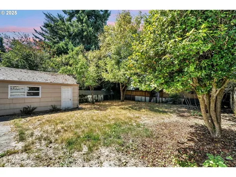 3535 SE 73rd Avenue Portland OR 97206
