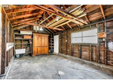 3535 SE 73rd Avenue Portland OR 97206