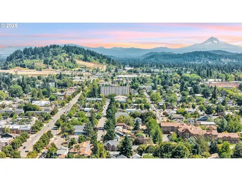 3535 SE 73rd Avenue Portland OR 97206