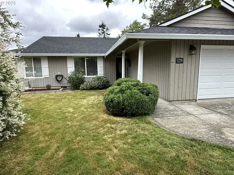 1794 NE Carole Court Hillsboro OR 97124