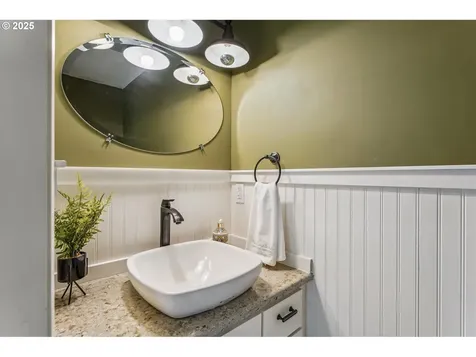 1722 Sequoia Court Forest Grove OR 97116