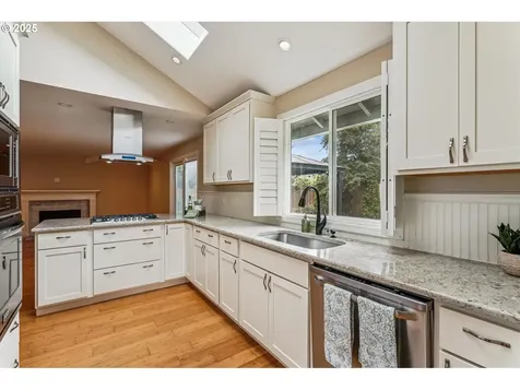 1722 Sequoia Court Forest Grove OR 97116