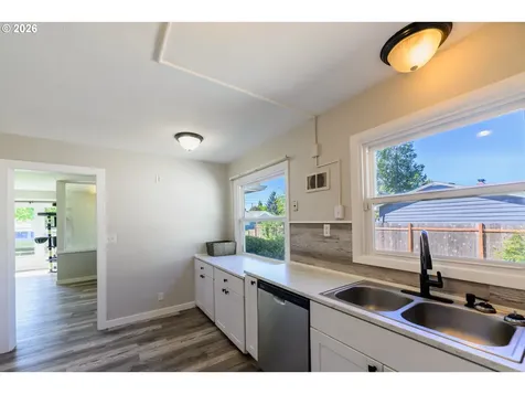 265 Baxter Street Eugene OR 97402