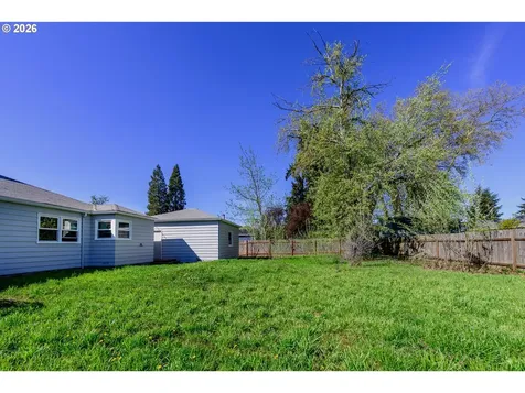 265 Baxter Street Eugene OR 97402