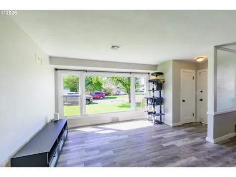 265 Baxter Street Eugene OR 97402