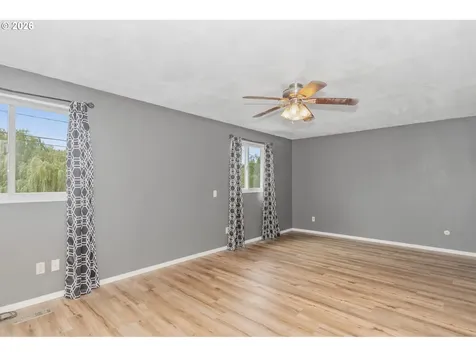 125 Susan Street Myrtle Creek OR 97457
