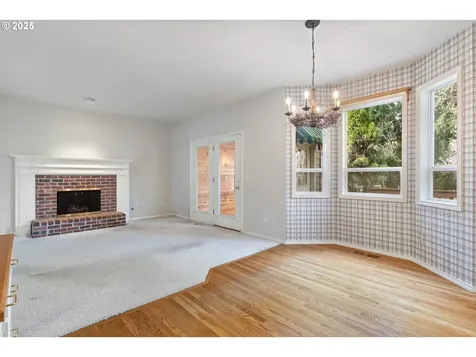 10955 SW Black Diamond Way Portland OR 97223