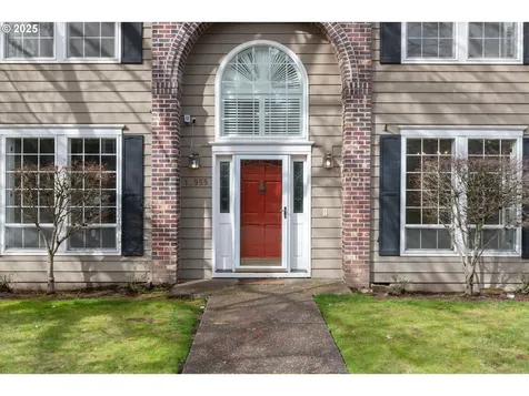 10955 SW Black Diamond Way Portland OR 97223
