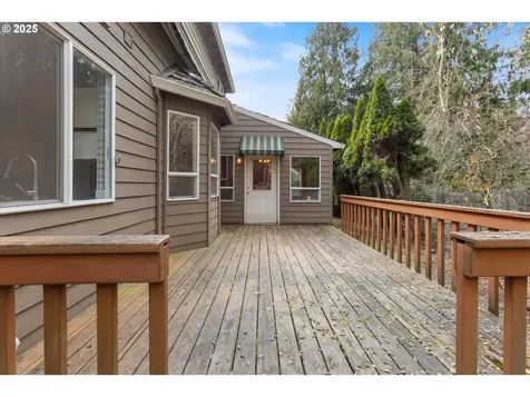 10955 SW Black Diamond Way Portland OR 97223