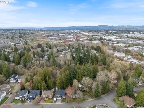 10955 SW Black Diamond Way Portland OR 97223