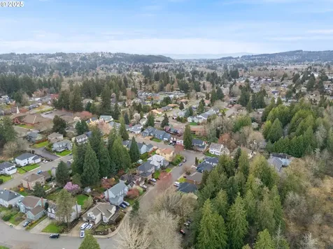 10955 SW Black Diamond Way Portland OR 97223