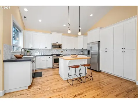 5123 SE 40th Avenue Portland OR 97202