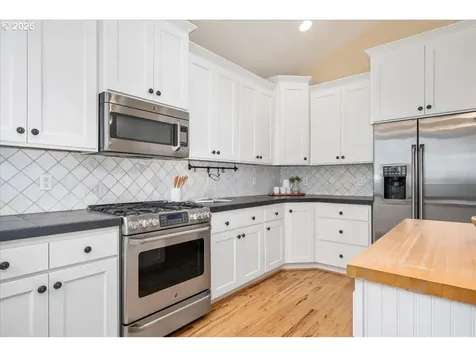 5123 SE 40th Avenue Portland OR 97202