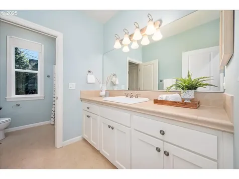 5123 SE 40th Avenue Portland OR 97202