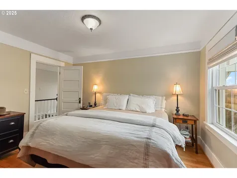 102 NE Harrison Street Dufur OR 97021