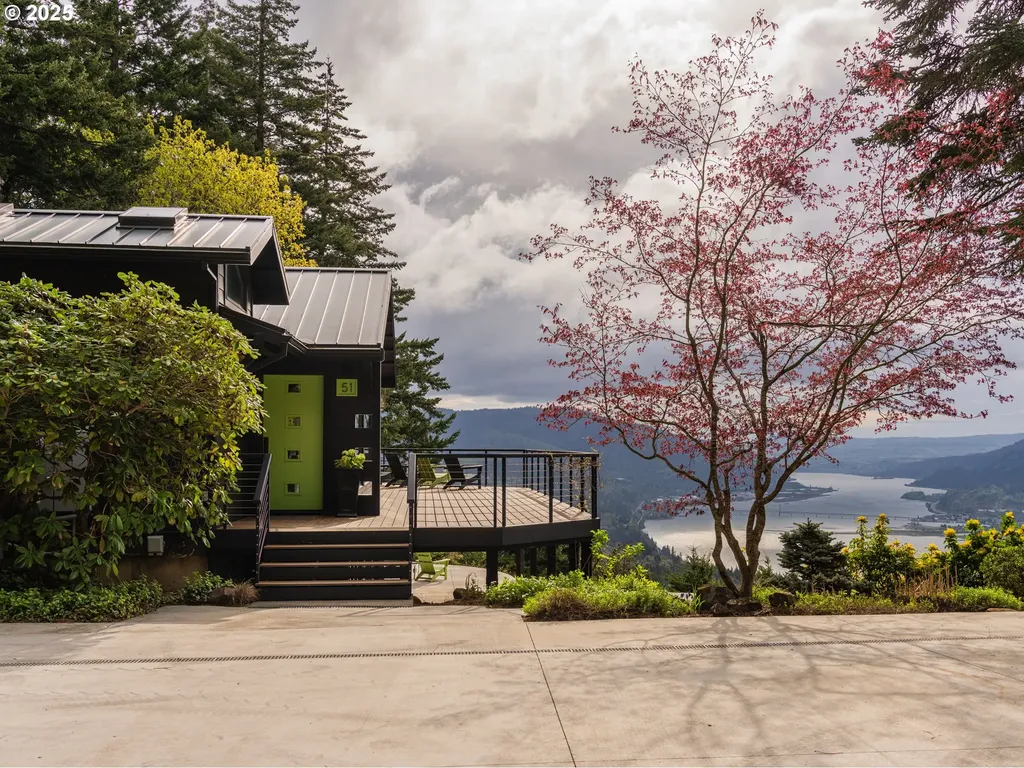 51 Sunrise Road Underwood WA 98651