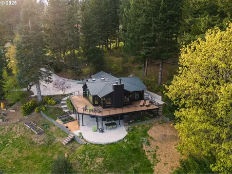 51 Sunrise Road Underwood WA 98651