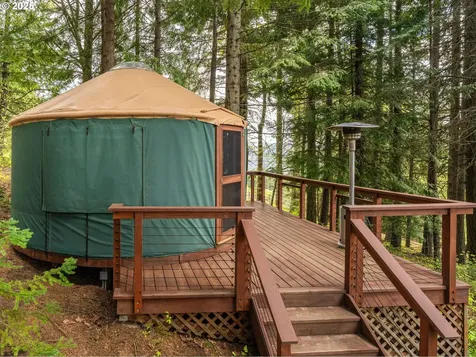 51 Sunrise Road Underwood WA 98651