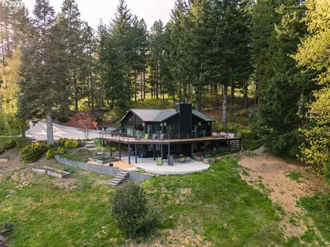 51 Sunrise Road Underwood WA 98651