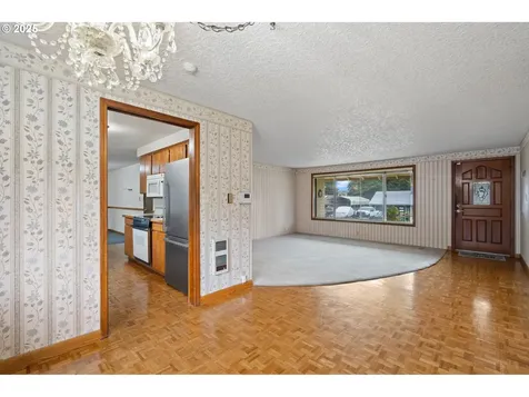 8600 NE 58th Street Vancouver WA 98662