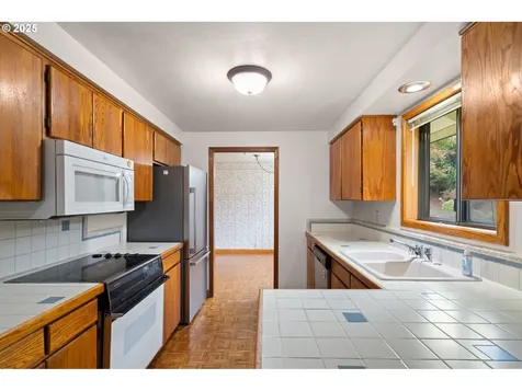 8600 NE 58th Street Vancouver WA 98662