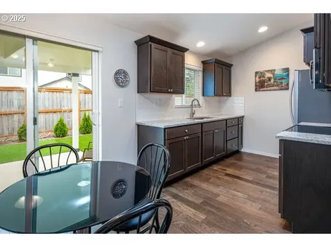 2283 Cheadle Lake Court Lebanon OR 97355