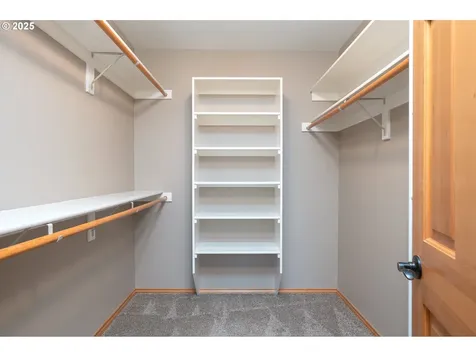 22250 SW 103rd Avenue Tualatin OR 97062