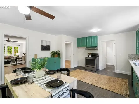 4300 NE Lombard Street Portland OR 97218