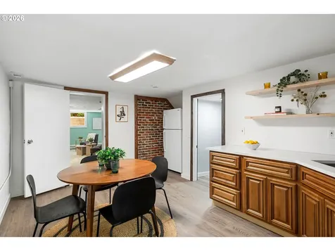 4300 NE Lombard Street Portland OR 97218