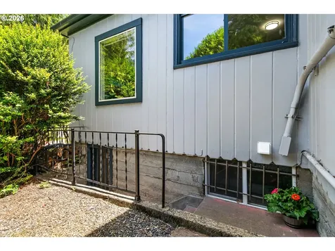 4300 NE Lombard Street Portland OR 97218