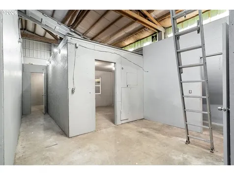 4300 NE Lombard Street Portland OR 97218
