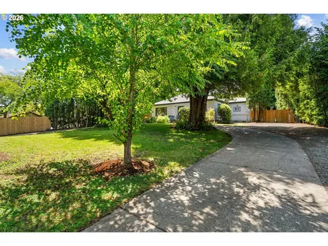 4300 NE Lombard Street Portland OR 97218