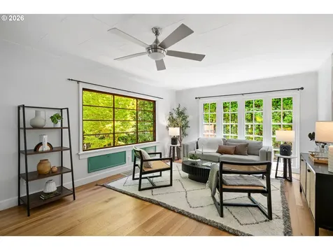4300 NE Lombard Street Portland OR 97218