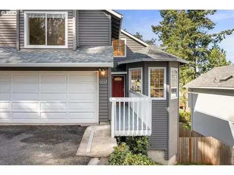 9517 SW 53rd Avenue Portland OR 97219