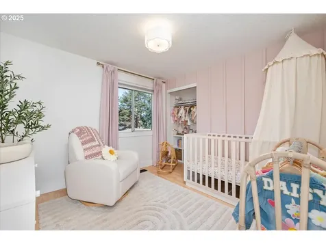 9517 SW 53rd Avenue Portland OR 97219