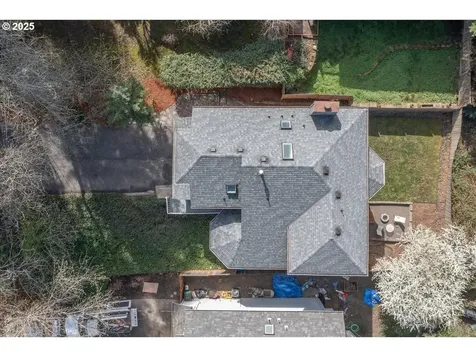 9517 SW 53rd Avenue Portland OR 97219