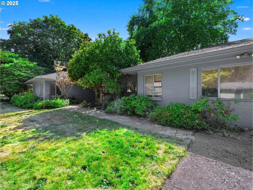 1909 NE 137th Avenue Portland OR 97230