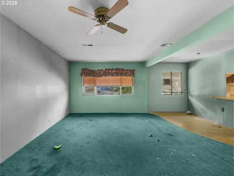 1909 NE 137th Avenue Portland OR 97230