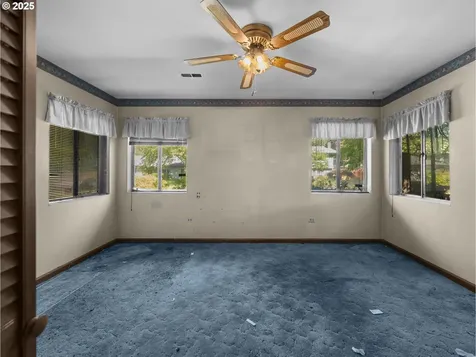 1909 NE 137th Avenue Portland OR 97230