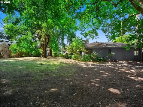 1909 NE 137th Avenue Portland OR 97230