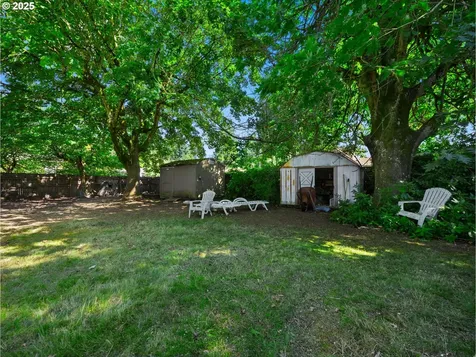 1909 NE 137th Avenue Portland OR 97230