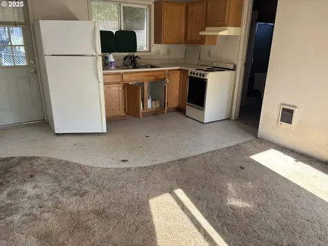 1909 NE 137th Avenue Portland OR 97230