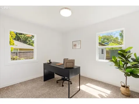 8426 NE Sumner Street Portland OR 97220