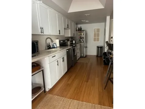 6605 W Burnside Street Portland OR 97210