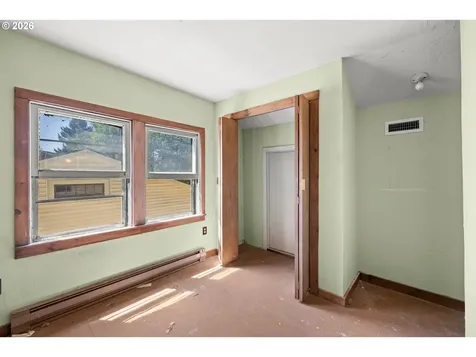 3815 NE 16th Avenue Portland OR 97212