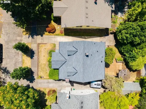 3815 NE 16th Avenue Portland OR 97212