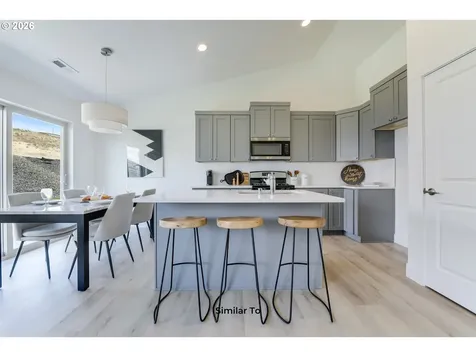 231 SW Goldfinch Lane Boardman OR 97818