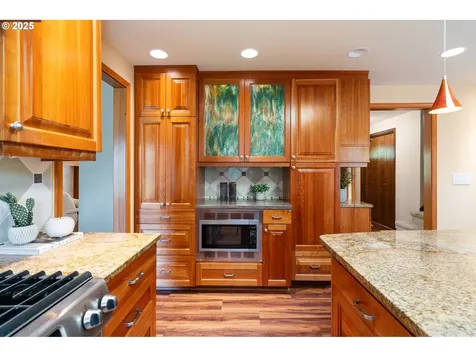 10147 SE 99th Drive Happy Valley OR 97086